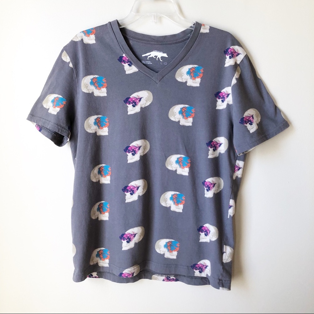 Character Hero | Skull V neck Tee Shirt